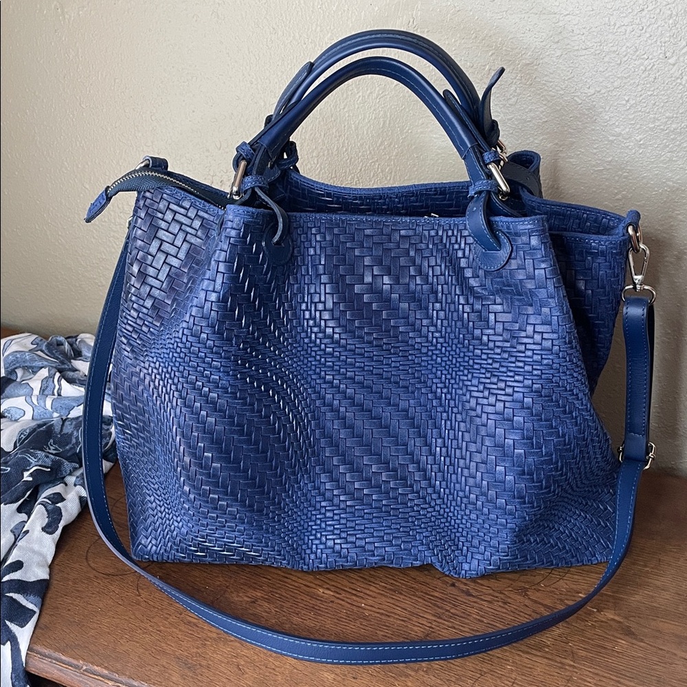 Awesome Statement Bag - Large Woven Blue Leather Tote/Travel - Tulipani Leather - Picture 15 of 16